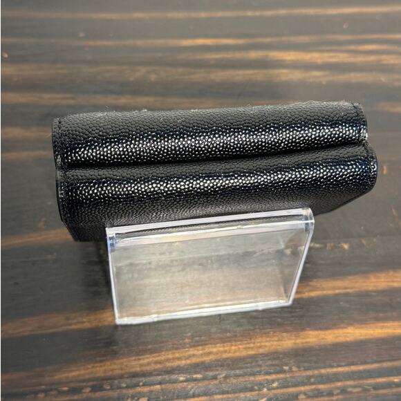 Marc Jacobs Pebble Leather Tri-fold Wallet - Picture 8 of 9